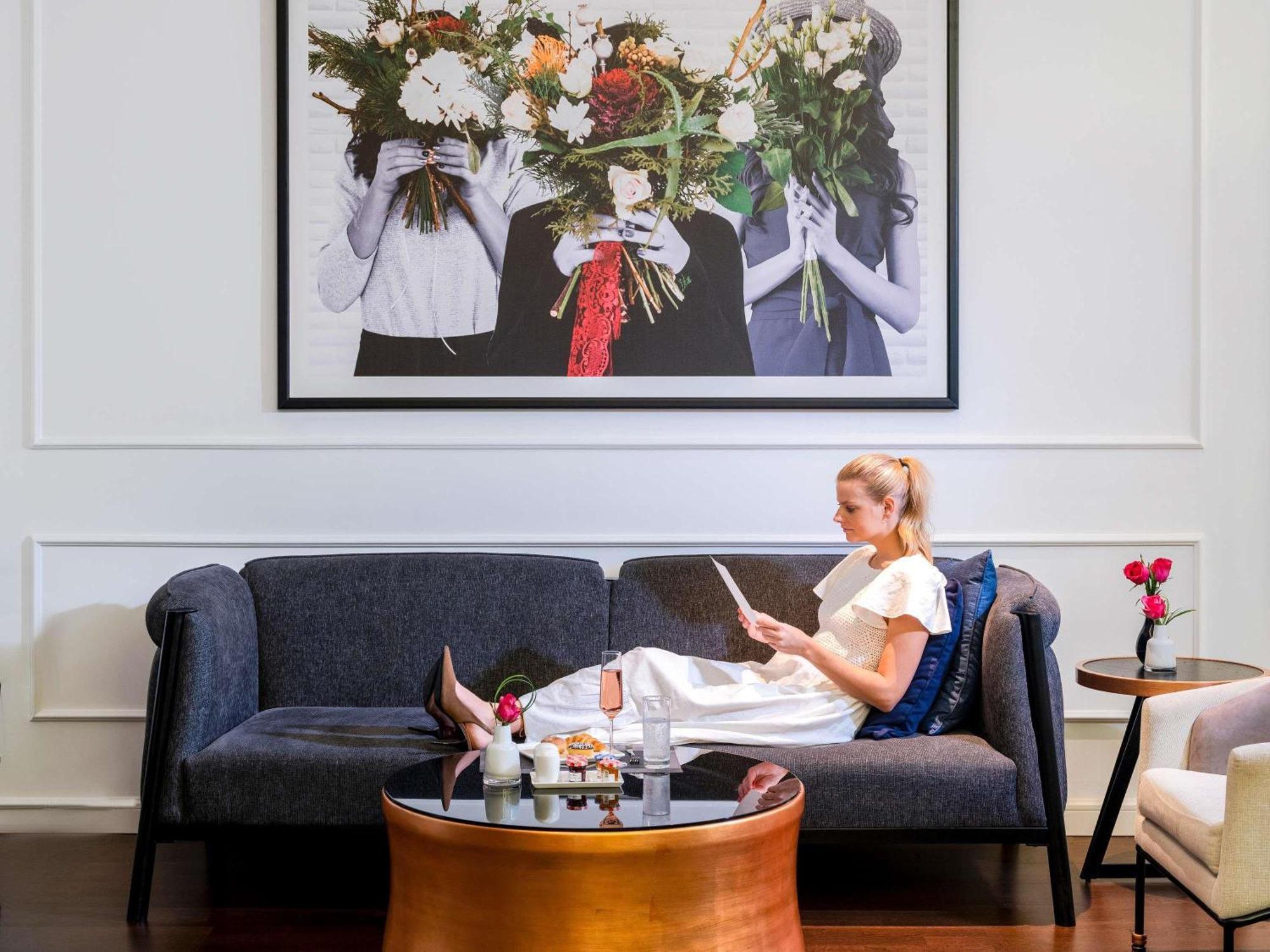 Prestige King Suite Partial Sea View Club Access,1742644900:JPEG