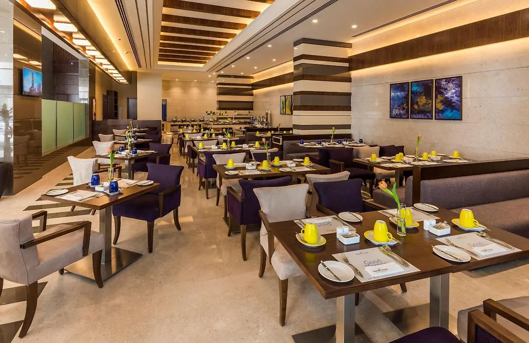 Golden Tulip Media Hotel-1
