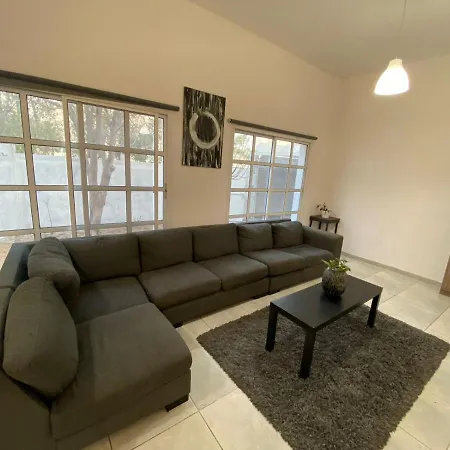 Comfortable Private Rooms In Compound Housing-2