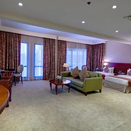 Home Hotel Dubai-2
