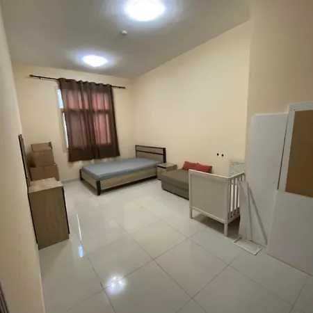 Splendid Room - Ladies Only - Near Zahia- Near Shj Airport-2