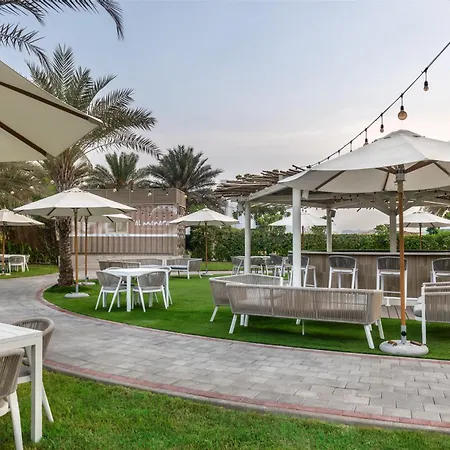 Al Habtoor Grand Resort, Autograph Collection-3